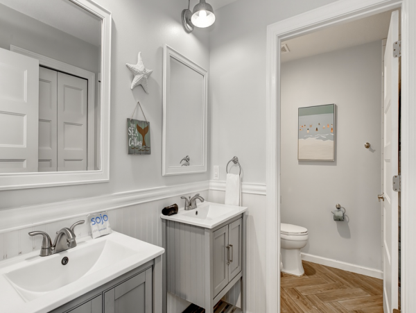 Bradenton Beach Four Bedroom Vacation Home with Pool & Spa